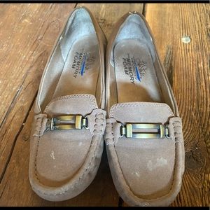 Women’s loafers - size 6